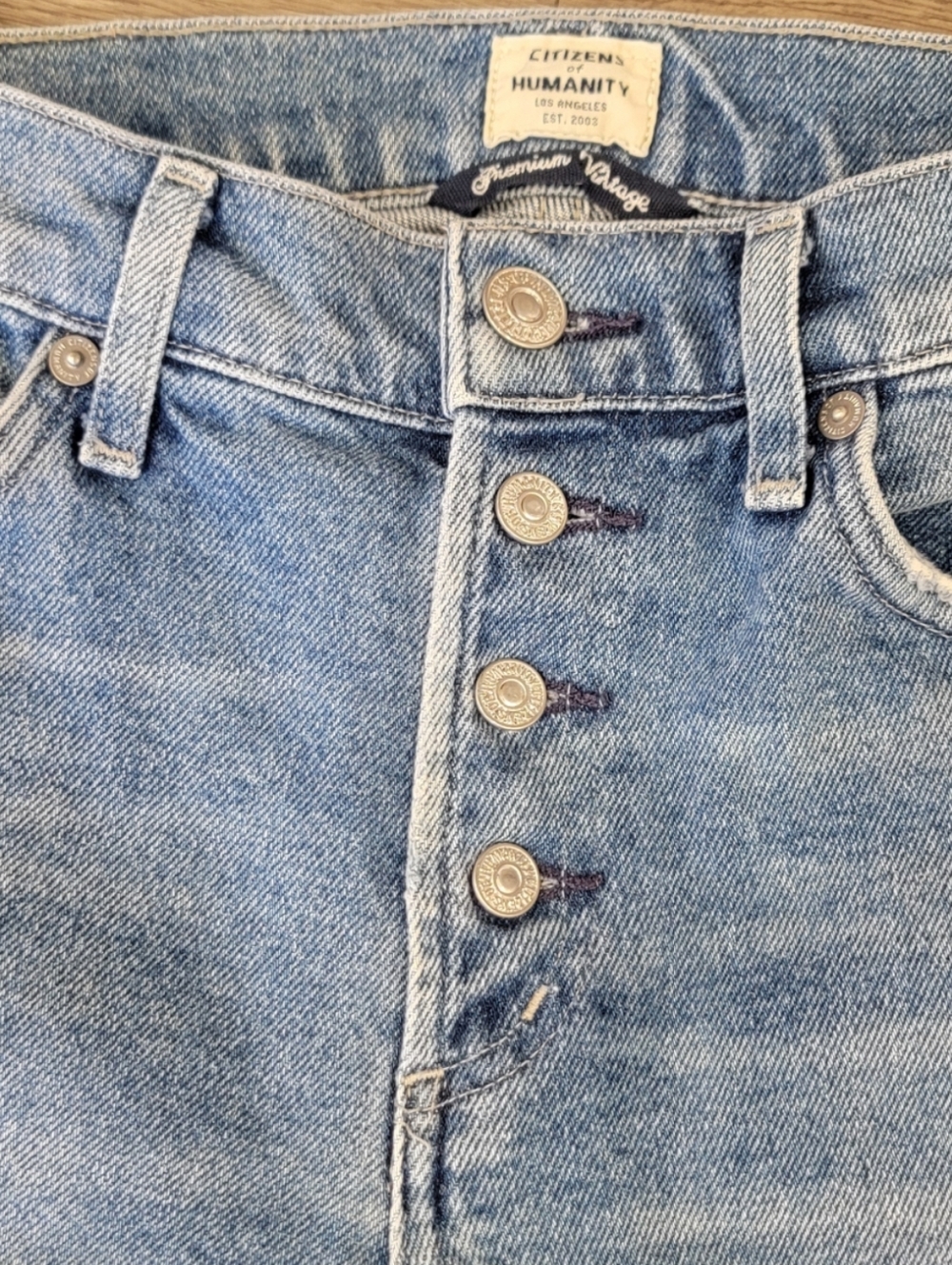 Citizens of Humanity Skyla Straight Leg Cigarette Button-Fly Mid-rise Jeans - Picture 9 of 11